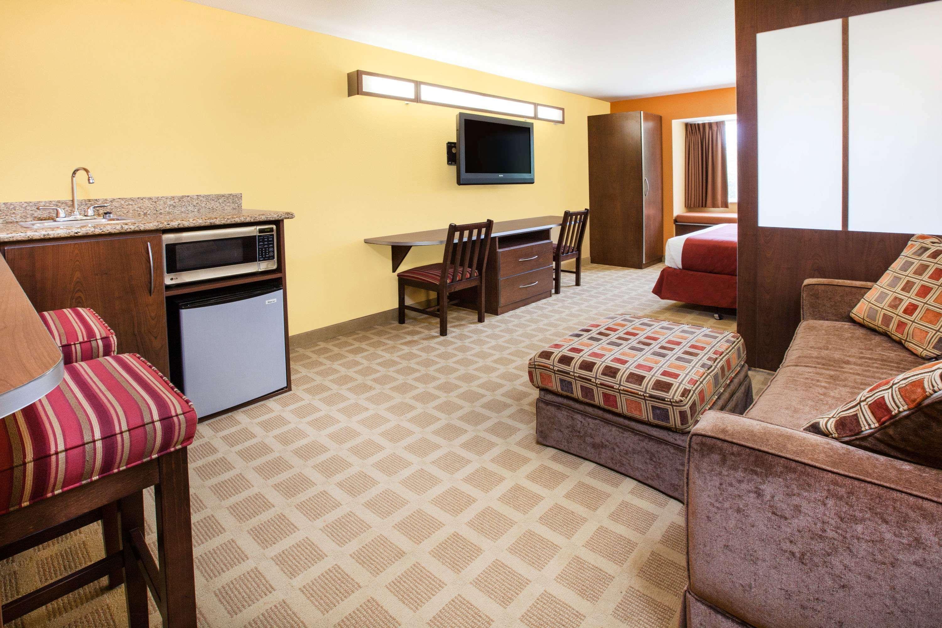 Microtel Inn By Wyndham Stillwater Exterior photo
